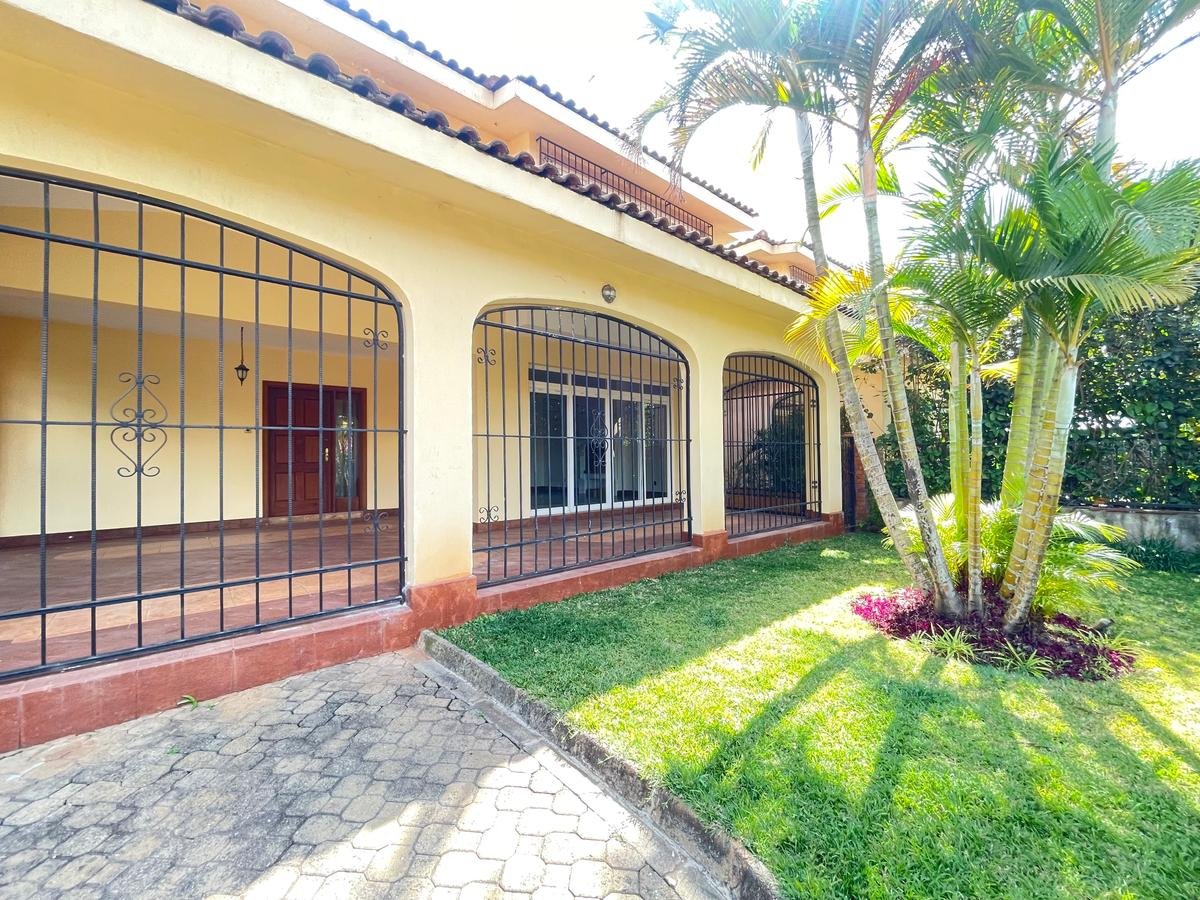 4 Bedroom House to let in Spring Valley