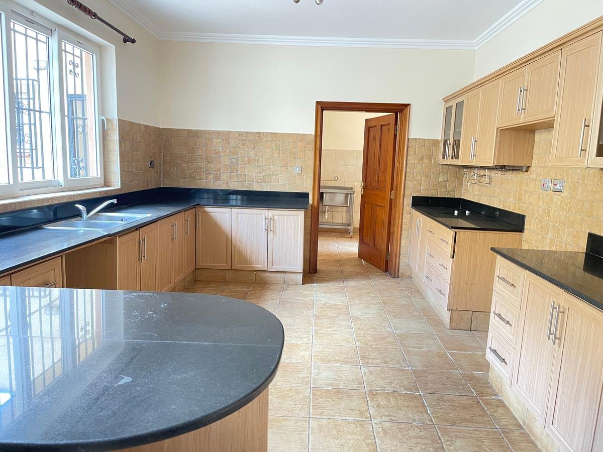 4 Bedroom House to let in Spring Valley