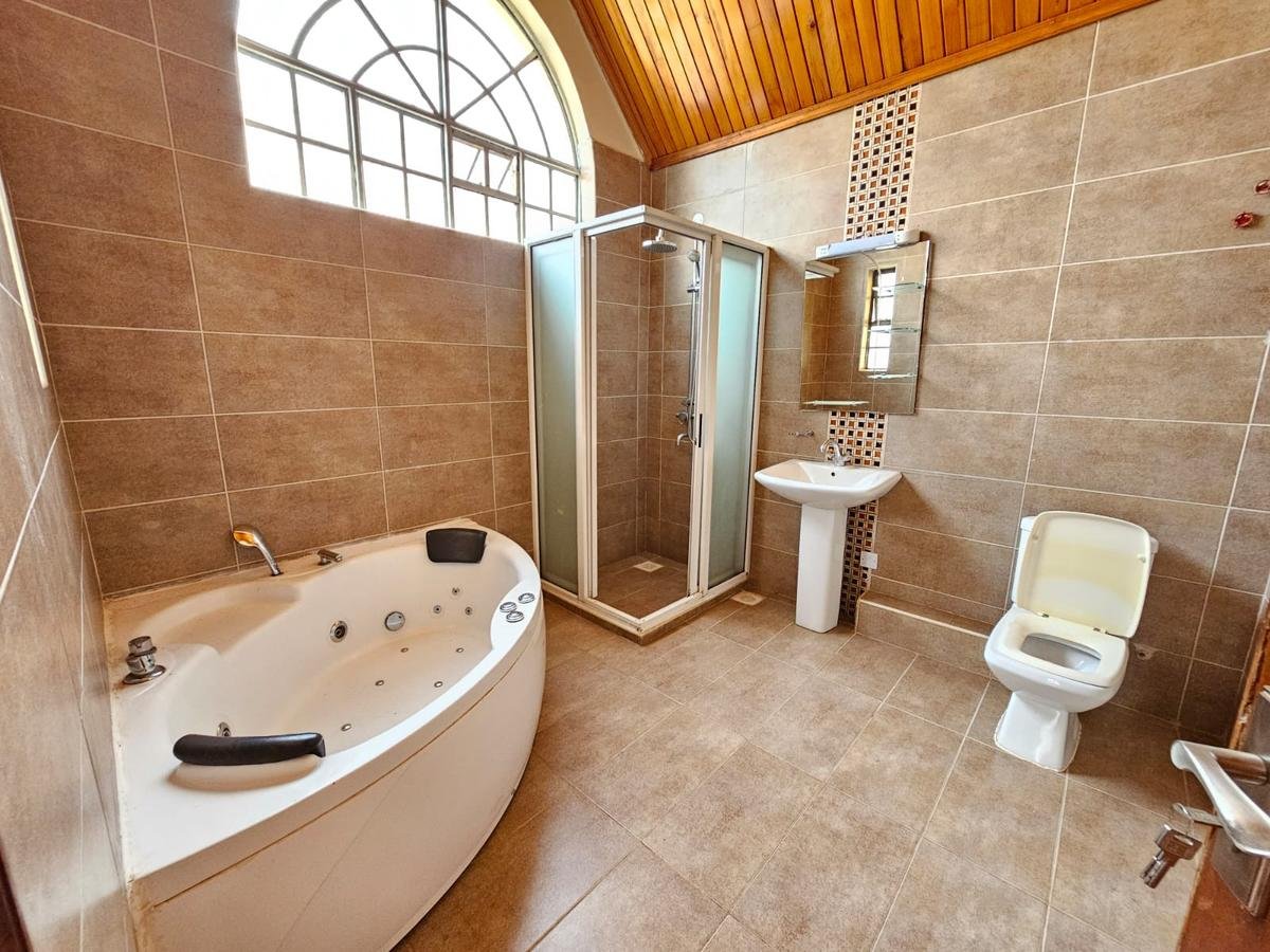 5 Bedroom House to Let in Lavington