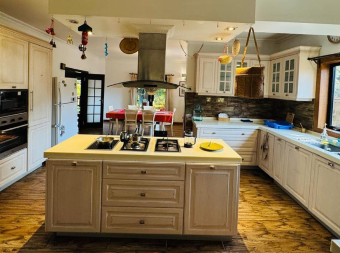 5 Bedroom Townhouse to Let in Lavington