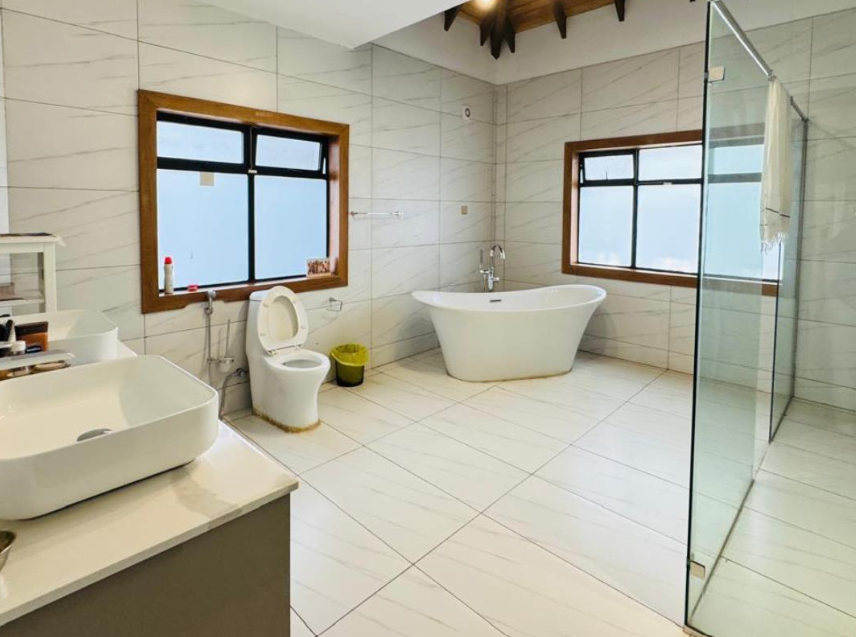 5 Bedroom Townhouse to Let in Lavington