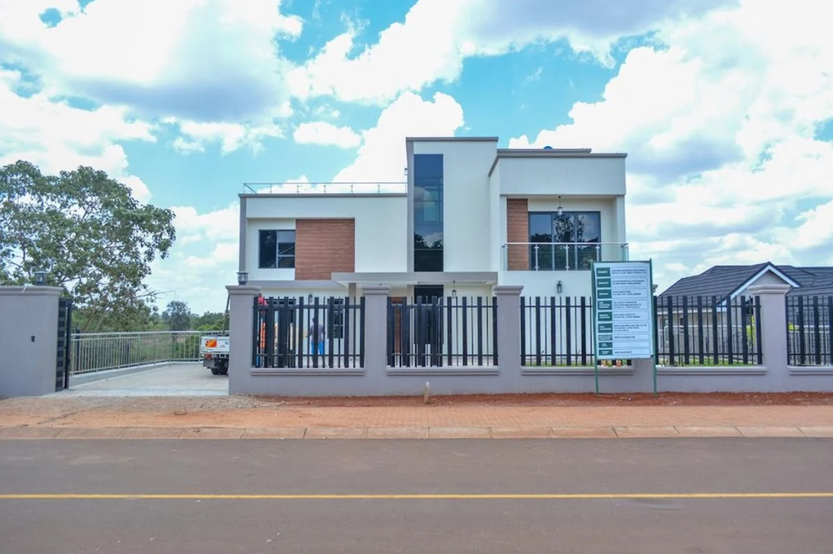 6 Bedroom House To Let in Tatu City