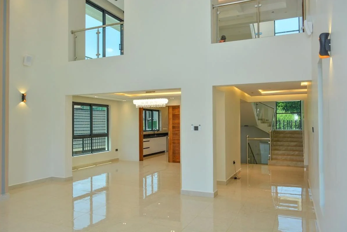 6 Bedroom House To Let in Tatu City