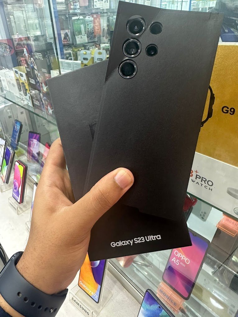 Mobile Phone and Accessory Store in Nairobi