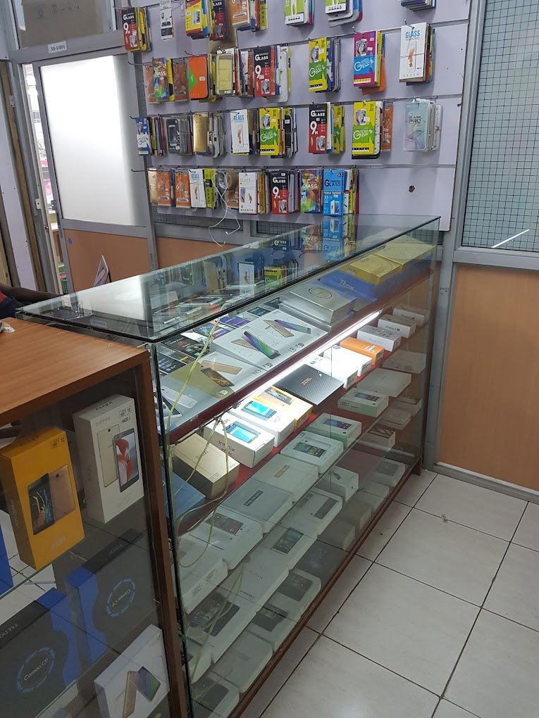 Phone and Computer Shop in Nairobi