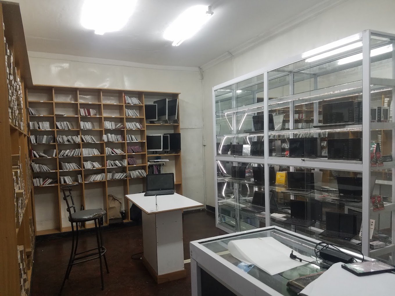 Apple MacBook Computer Sale and repair in Nairobi