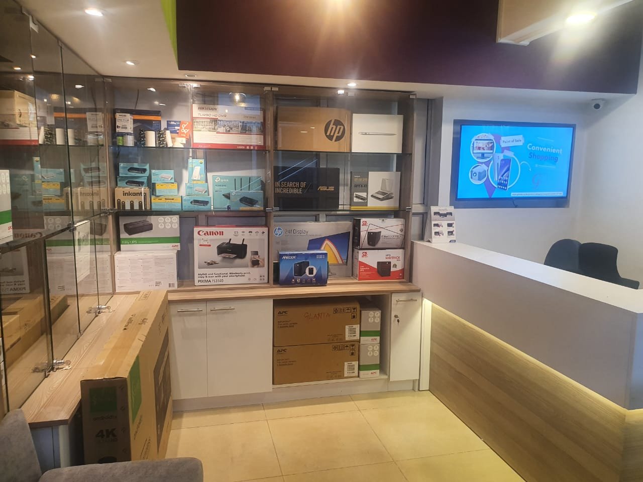 Computer Shop in Nairobi, Moi Avenue