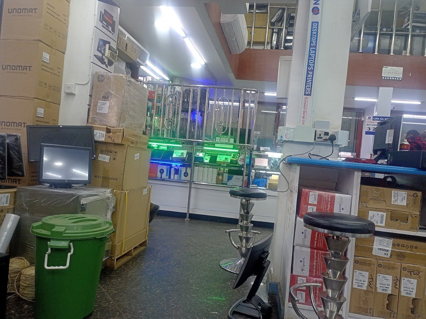 Computer Seller in Nairobi CBD