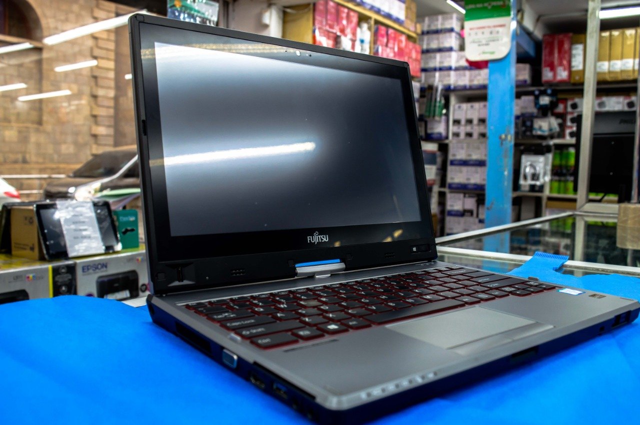 Computer Seller in Nairobi CBD