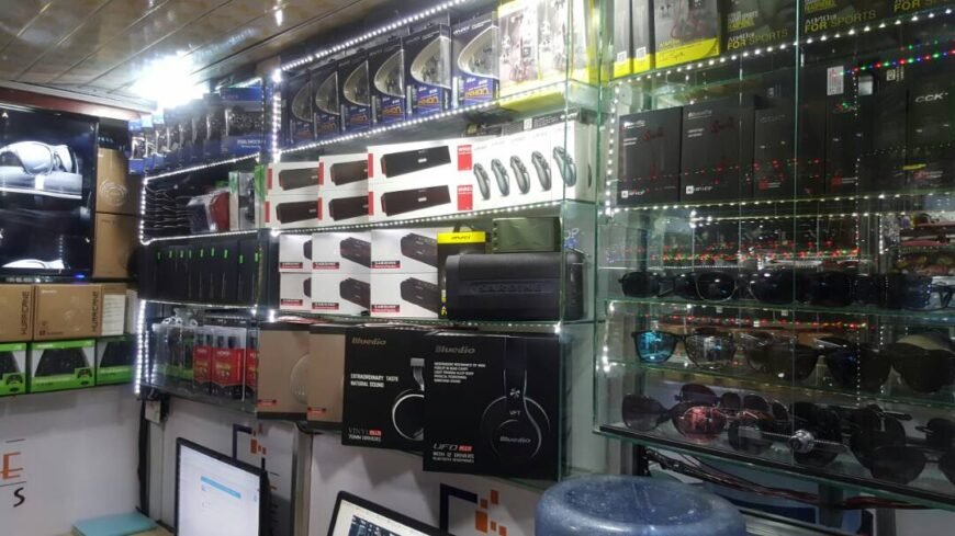 Computer Shop in Nairobi, Kimathi Street