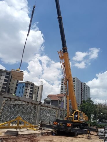 Cranes and Low-loaders for Hire in Nairobi