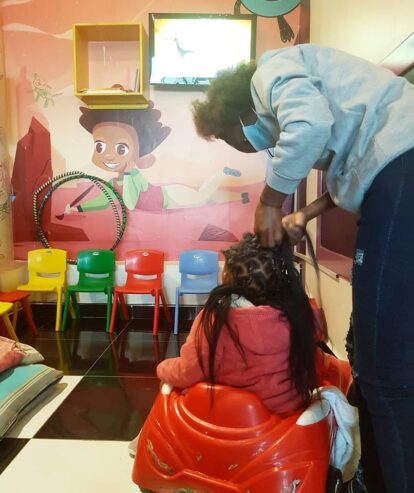 Hairdresser in Nairobi