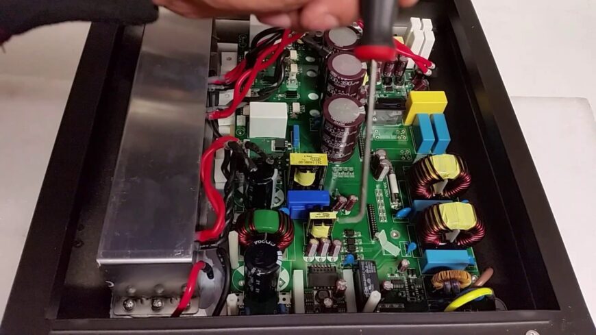 Eversolar Solar Inverter Repair Service in Nairobi, Kenya